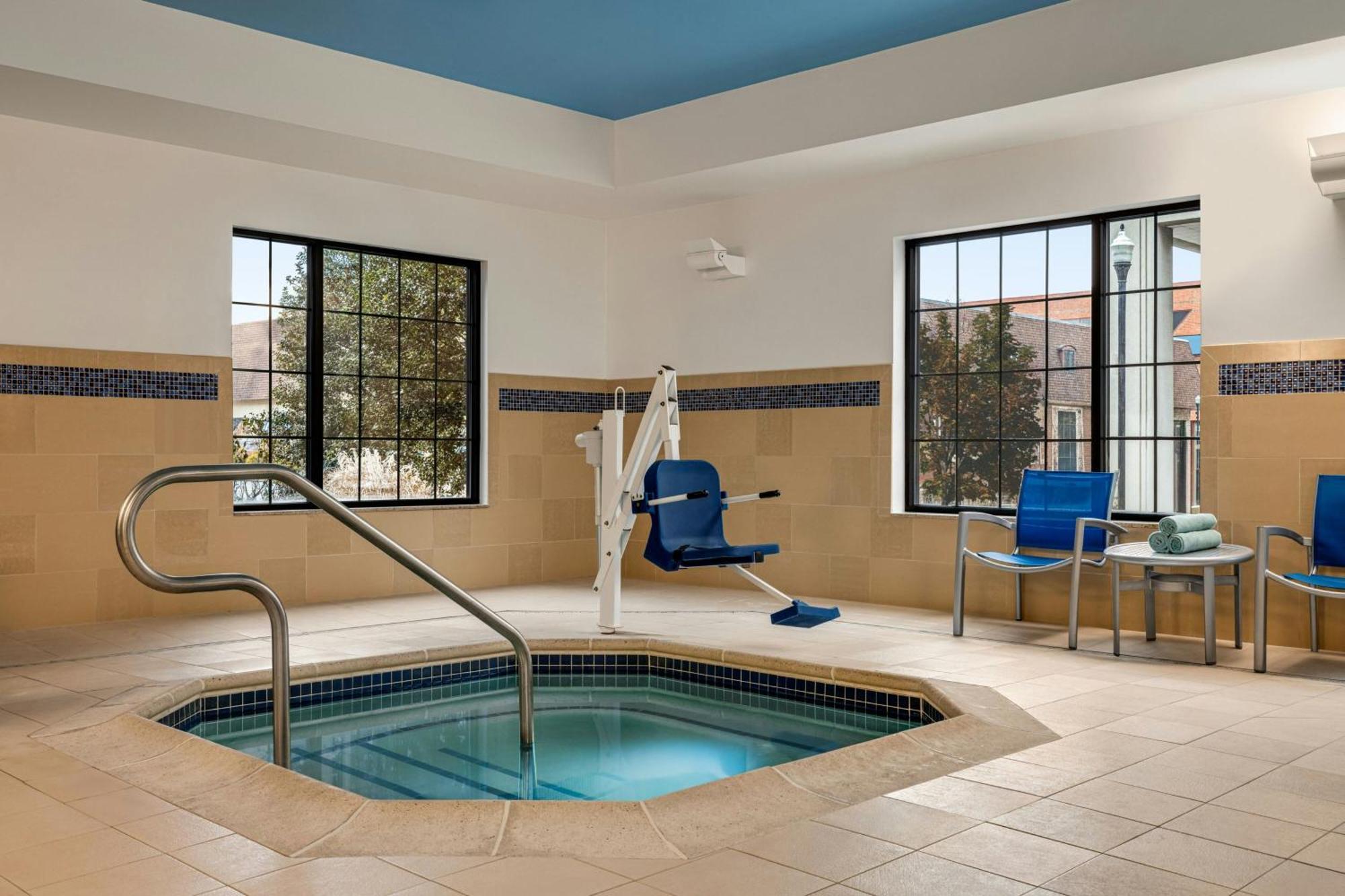 Towneplace Suites By Marriott Williamsport Exterior photo